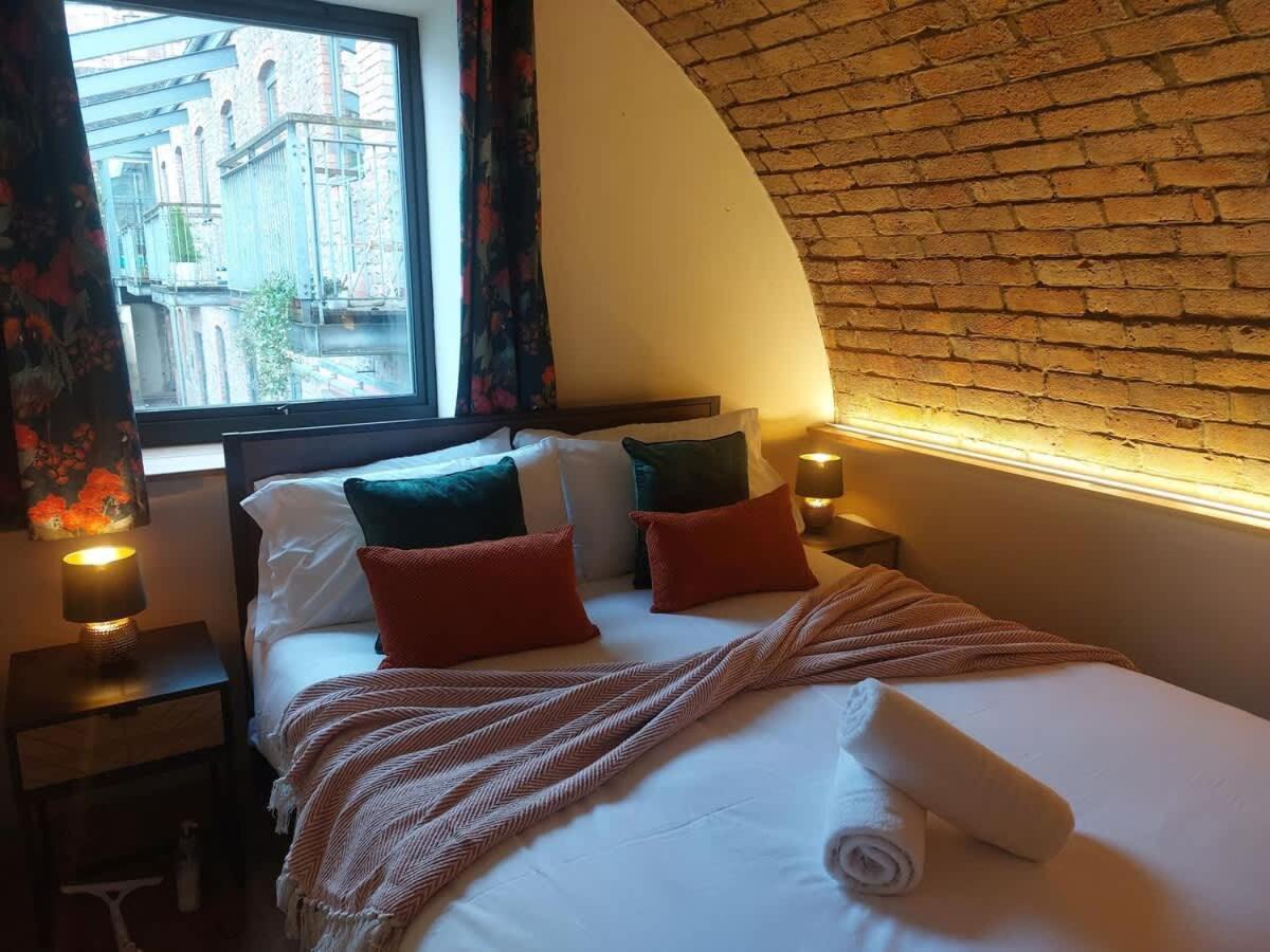 Converted Factory Loft Apartment Bristol Ngoại thất bức ảnh
