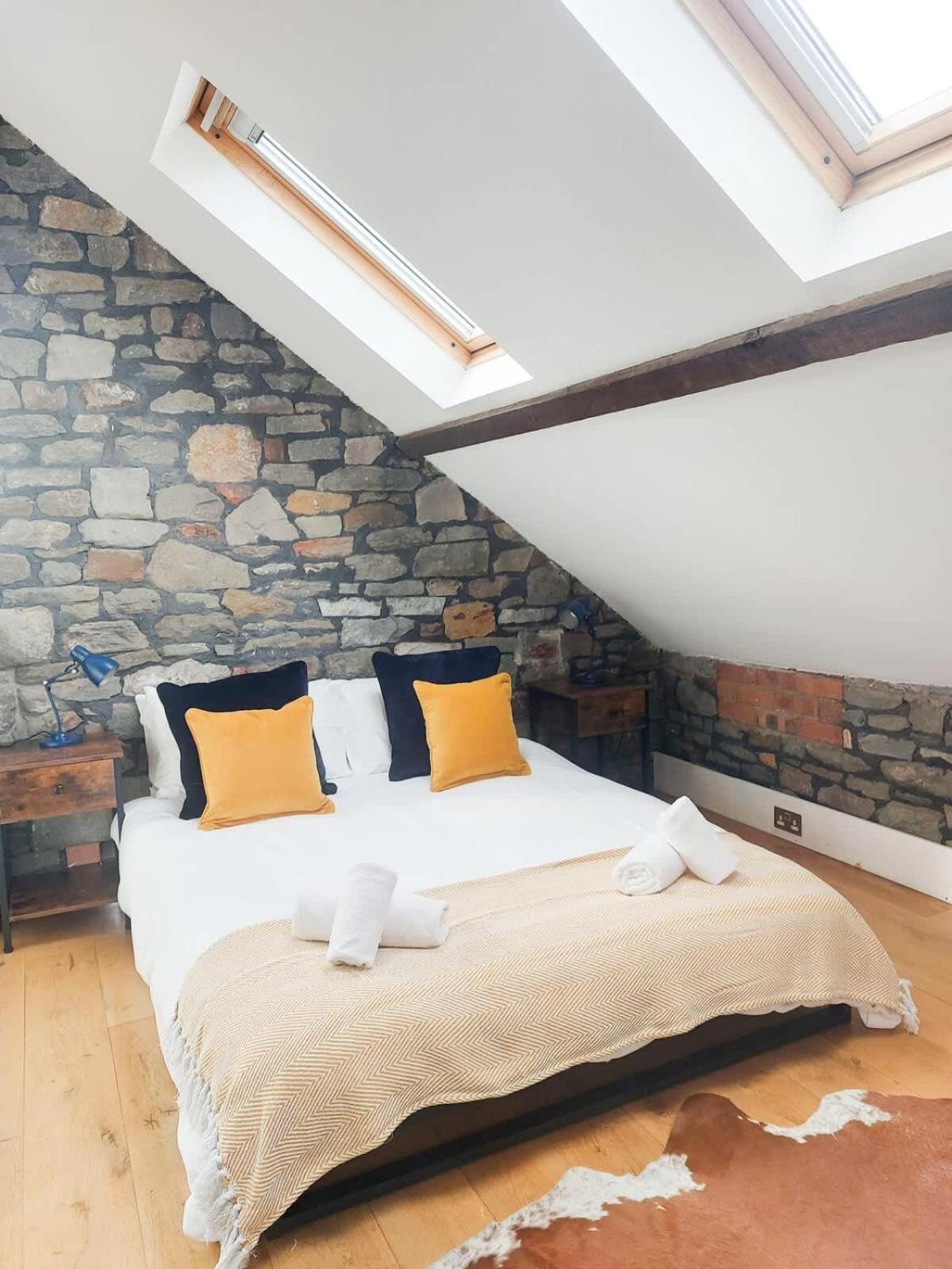 Converted Factory Loft Apartment Bristol Ngoại thất bức ảnh