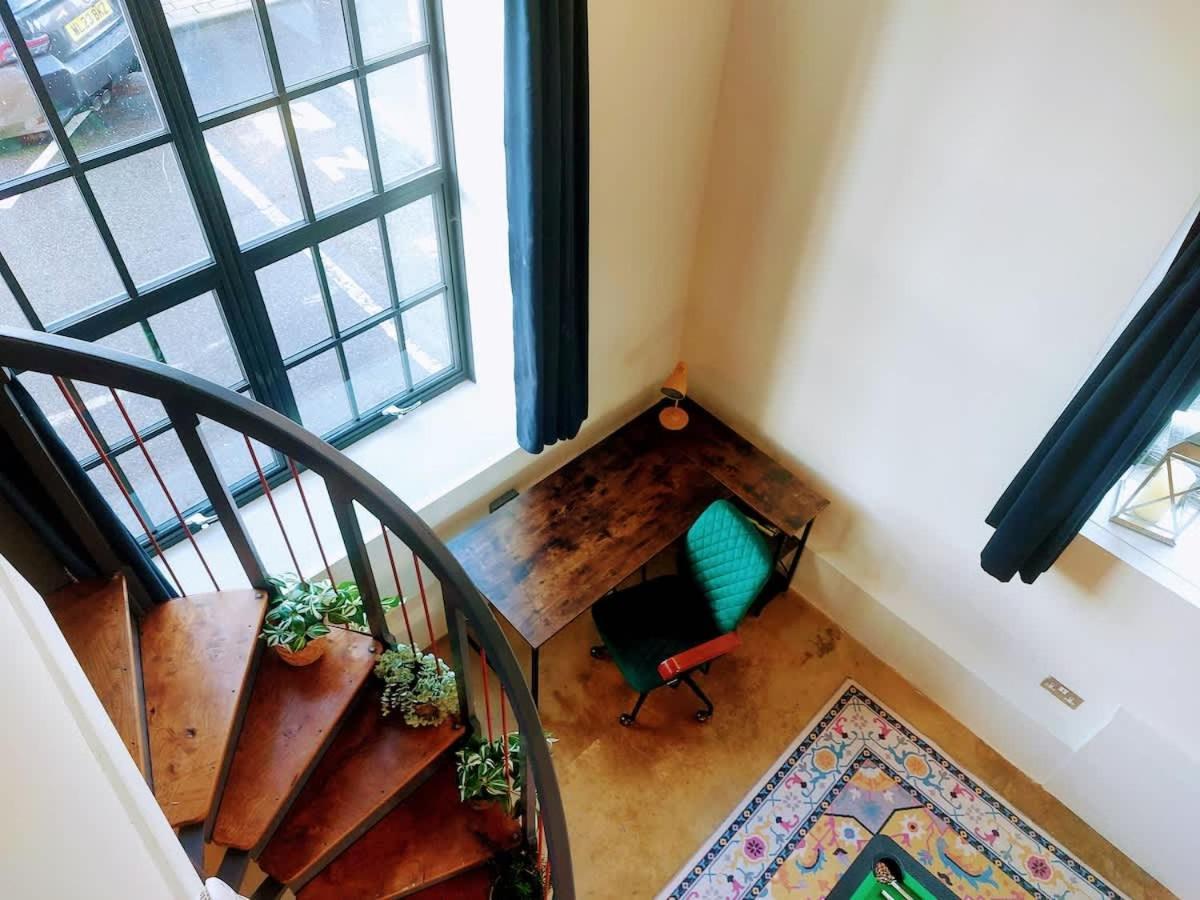 Converted Factory Loft Apartment Bristol Ngoại thất bức ảnh
